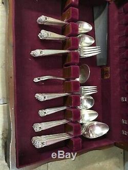 1847 Rogers Bros Silverware ETERNALLY YOURS Set in Original Box. 60 pieces