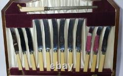 1930's VINERS SANDRINGHAM SILVER PLATED CUTLERY CANTEEN 53 piece OAK CASED