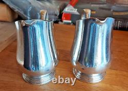2x Sambonet Contour Milk Jugs 53006-06 High Quality Pre-Loved Silverplated