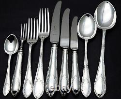 6 Settings 50pc Canteen Gee & Holmes Reed Leaf Cutlery Silver Plated Vintage