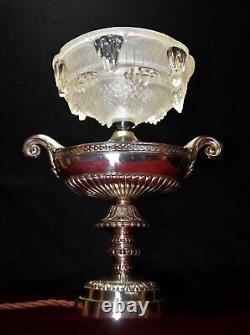Aladdin Lamp silver plated two-handled French Ezan hand moulded iridescent shade
