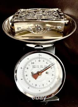 Antique (1930s) Heavy Velvet Lined Silver Plated Trinket Box (5.5/14cm, 750g)