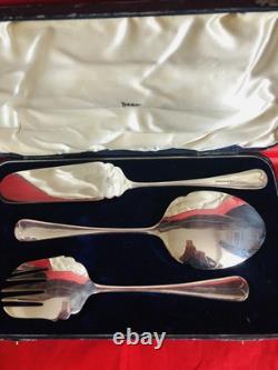 Antique 1933 Walker & Hall SP Three-Piece Dessert Serving Set/Original Box