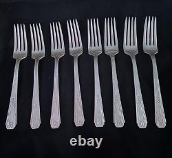Antique (1935) WM. ROGER &SON IS, Original Silver Plated 57 pieces used orig box