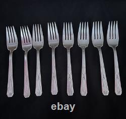 Antique (1935) WM. ROGER &SON IS, Original Silver Plated 57 pieces used orig box