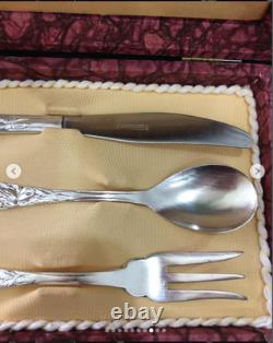 Art Nouveau style pastry set, Italy. The set comes in its original silver-plated