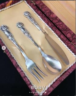 Art Nouveau style pastry set, Italy. The set comes in its original silver-plated