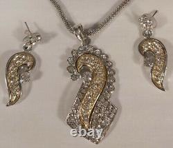 Beautiful Rhodium Plated Silver Semi-precious Stones Pendant Earrings Set