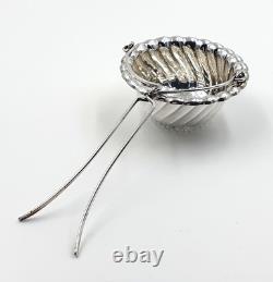 Beautiful Tiffany & Co in-spout silver plated tea strainer Gorgeous piece
