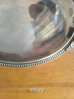 Bouillet Bourdelle silver plated flat model with fluted acanthus feet shells