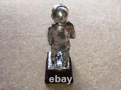 C1980s QUALITY VINTAGE R. A. F. SILVER PLATED PILOT FIGURE ON WOODEN PLINTH/BASE