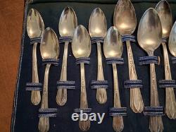 Cathedral Silver Plate Silverware Set in original case (one spoon missing)