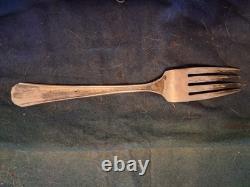 Cathedral Silver Plate Silverware Set in original case (one spoon missing)