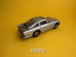 Corgi Toys 270 Aston Martin James Bond Goldfinger 007 original 1969 version