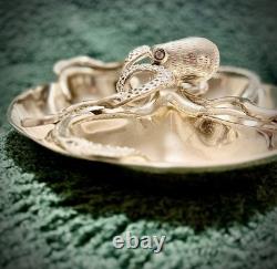 Culinary Concepts Four Section Server Octopus Plate Party Nibble Snacks USED