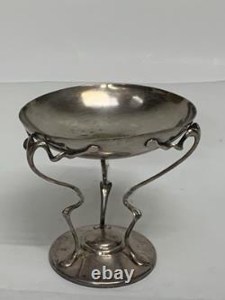 Damaged Antique Art Nouveau EPNS Silver Plate Tazza DGCL A1 549 EPNS
