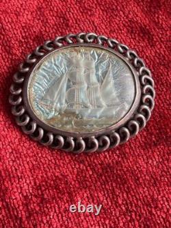 Exceptional Ship Brooch Pin In Mother Of Pearl  Goldsmith Work Marine Jewelry