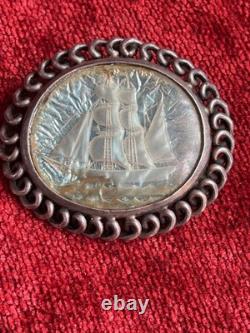 Exceptional Ship Brooch Pin In Mother Of Pearl  Goldsmith Work Marine Jewelry