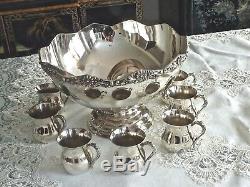 Fabulous Vintage Silver Plated Large Puch Bowl Ladle & 10 Cups Viners C 1950's