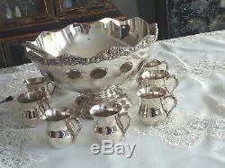 Fabulous Vintage Silver Plated Large Puch Bowl Ladle & 10 Cups Viners C 1950's