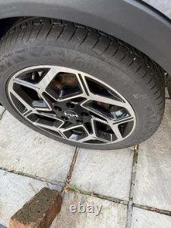 Four original Silver & Black 18 Alloys From my'73 Plate Kia Exceed