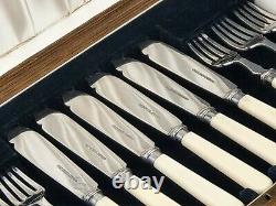 Gladwin Embassy Plate Fish Fork and Knife Cutlery Set With Original Box