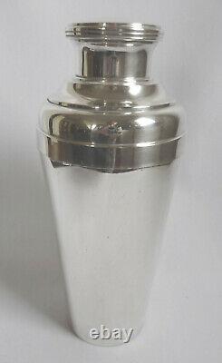 Great huge French ART DECO Cocktail Shaker silverplated in the line Luc Lanel