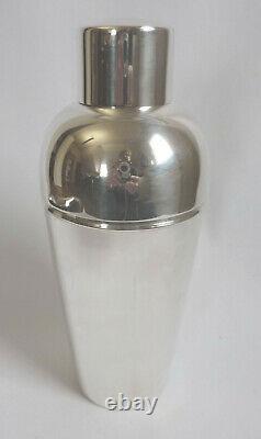 Great huge German ART DECO Cocktail Shaker silverplated with Bauhaus details