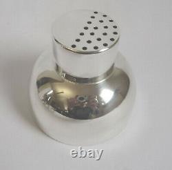 Great huge German ART DECO Cocktail Shaker silverplated with Bauhaus details