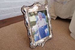 Huge & Extremely Rare Vintage CARRS Silver Photo Frame (5x7) COST £249
