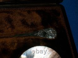 JAMES DIXON SILVER PLATED CAVIAR SERVING SPOONS in ORIGINAL FITTED CASE c1891 GC