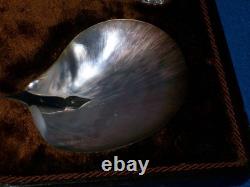 JAMES DIXON SILVER PLATED CAVIAR SERVING SPOONS in ORIGINAL FITTED CASE c1891 GC