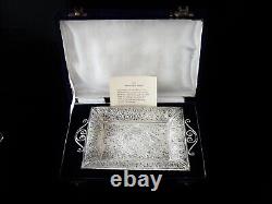 Kanmnagar Silver Filagree Two Handled Tray in Original Case, 20th Century Indian