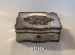 MERIDEN Silver Plate Victorian Jewelry Trinket Box 8 Original Lining Antique
