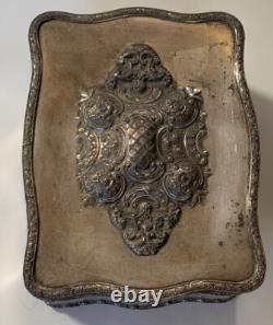 MERIDEN Silver Plate Victorian Jewelry Trinket Box 8 Original Lining Antique
