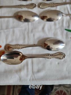 Mappin & Webb twelve soup spoons silver plated decorative vegetal volutes