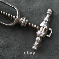 Marked JH Perille a bague nickle plated corkscrew