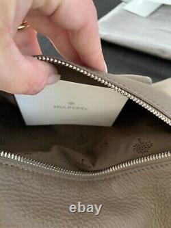 Mulberry Daria Clutch Taupe Pebble Leather Ladies Bag