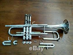 Nice Silver Plated Bach Stradivarius 43 Professional Trumpet w Original Case