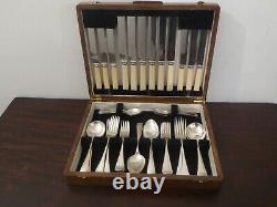 Oak Canteen Of Silver Cutlery King George V Sheffield