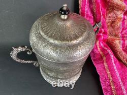 Old English Lee & Wigfull Sheffield Silver Plated Container. Beautiful collectio