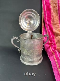 Old English Lee & Wigfull Sheffield Silver Plated Container. Beautiful collectio