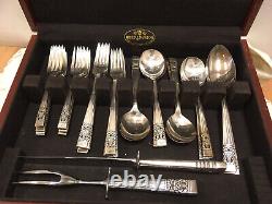 Oneida Community Plate 1936 Coronation Silver Plate Cutlery Set Wooden Case Box