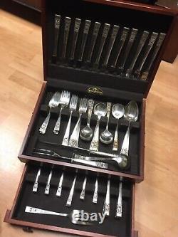 Oneida Community Plate 1936 Coronation Silver Plate Cutlery Set Wooden Case Box