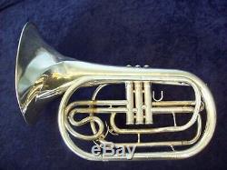 Quality Yamaha Yhr302m Silver Marching French Horn + Original Yamaha Case