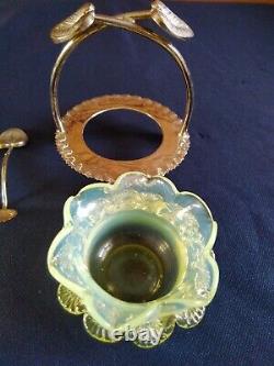 Rare Victorian Uranium Glass Open Salt Epns Lilypad Stand And Original Spoon