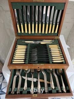 Robert's & Dore 72 Piece Vintage Cutlery Set In It's Original Fitted Box GC