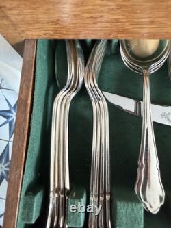 Robert's & Dore 72 Piece Vintage Cutlery Set In It's Original Fitted Box GC