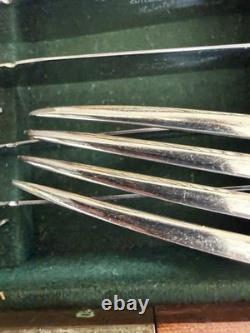 Robert's & Dore 72 Piece Vintage Cutlery Set In It's Original Fitted Box GC