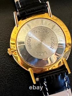 SEKONDA De Luxe Vintage 1970's Men's Manual Gold Dress Watch + Original Box